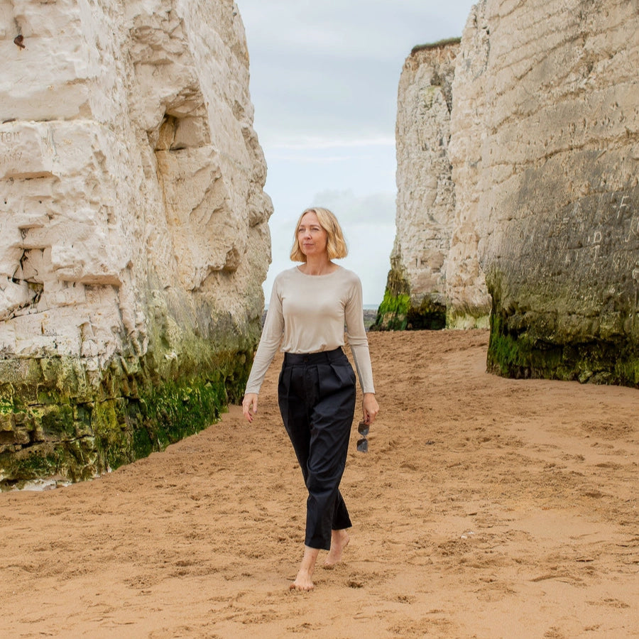 Chalk Kendal Trouser - Black