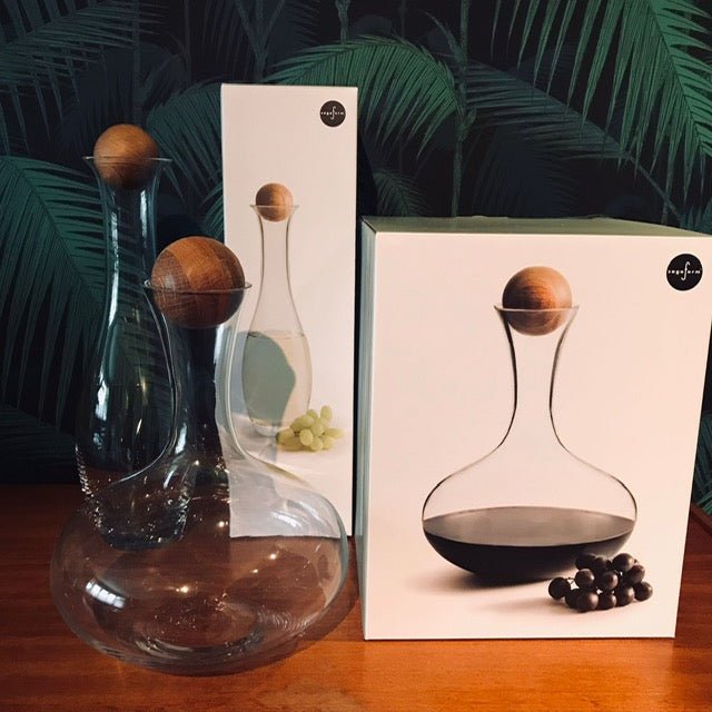 http://blackflamingostore.com/cdn/shop/products/sagaform-nature-winewater-carafe-with-oak-stopper-755038_1200x1200.jpg?v=1698951169