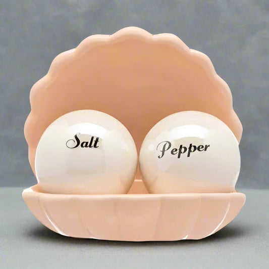 Yvonne Ellen - Shell Salt & Pepper Set