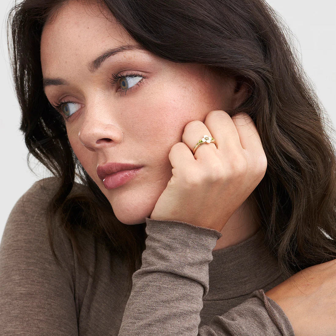 Fable - Poppy Anemone Ring - Size 6 - Gold