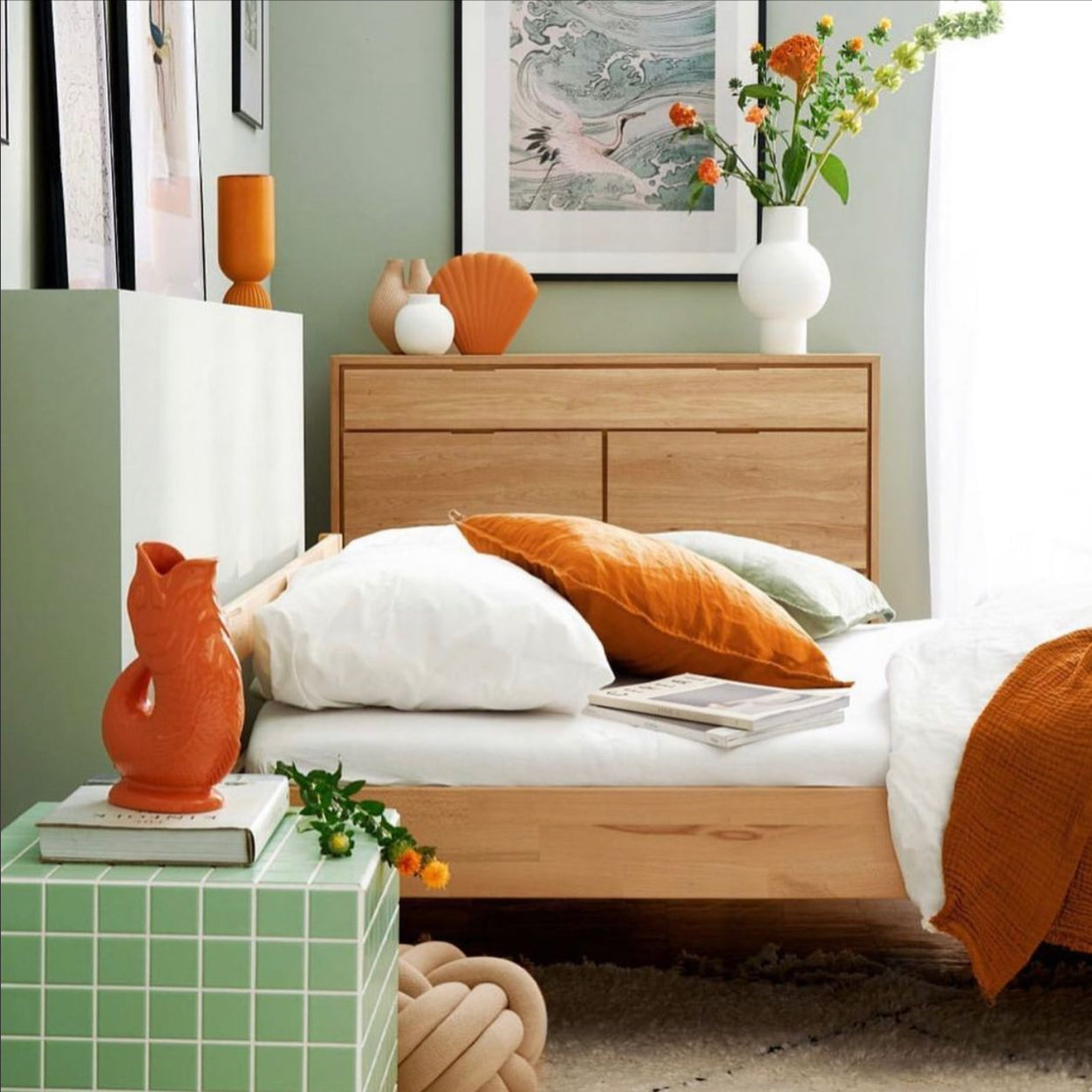 Orange Original Gluggle Jug Pitcher Vase: L (22cm high, 0,6 liter)