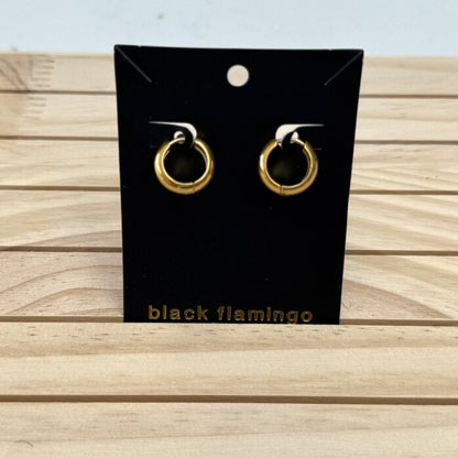 Black Flamingo - Mimi Hoops