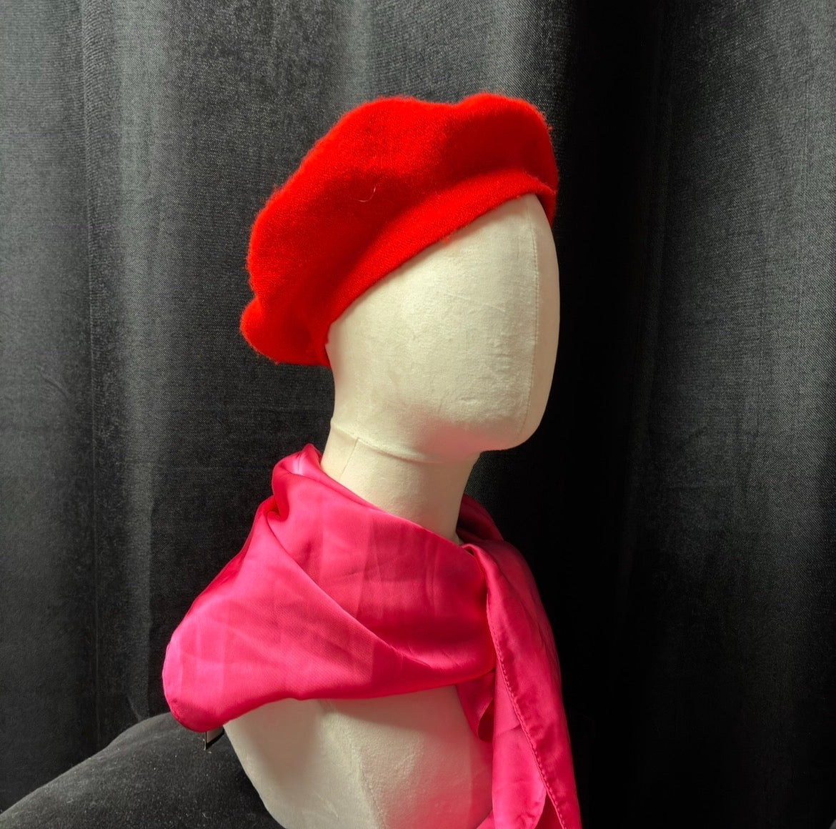 Black Flamingo - Berets Collection