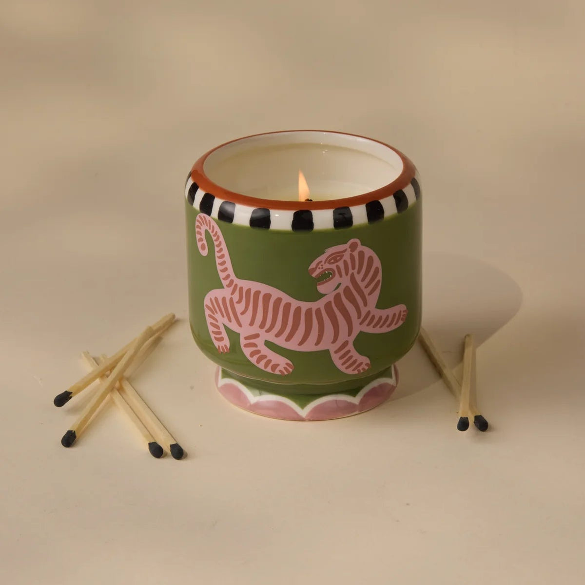 Paddywax - A Dopo 226g Tiger Ceramic Candle - Black Cedar & Fig