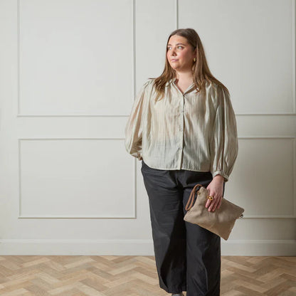 Chalk Dawn Blouse - Taupe