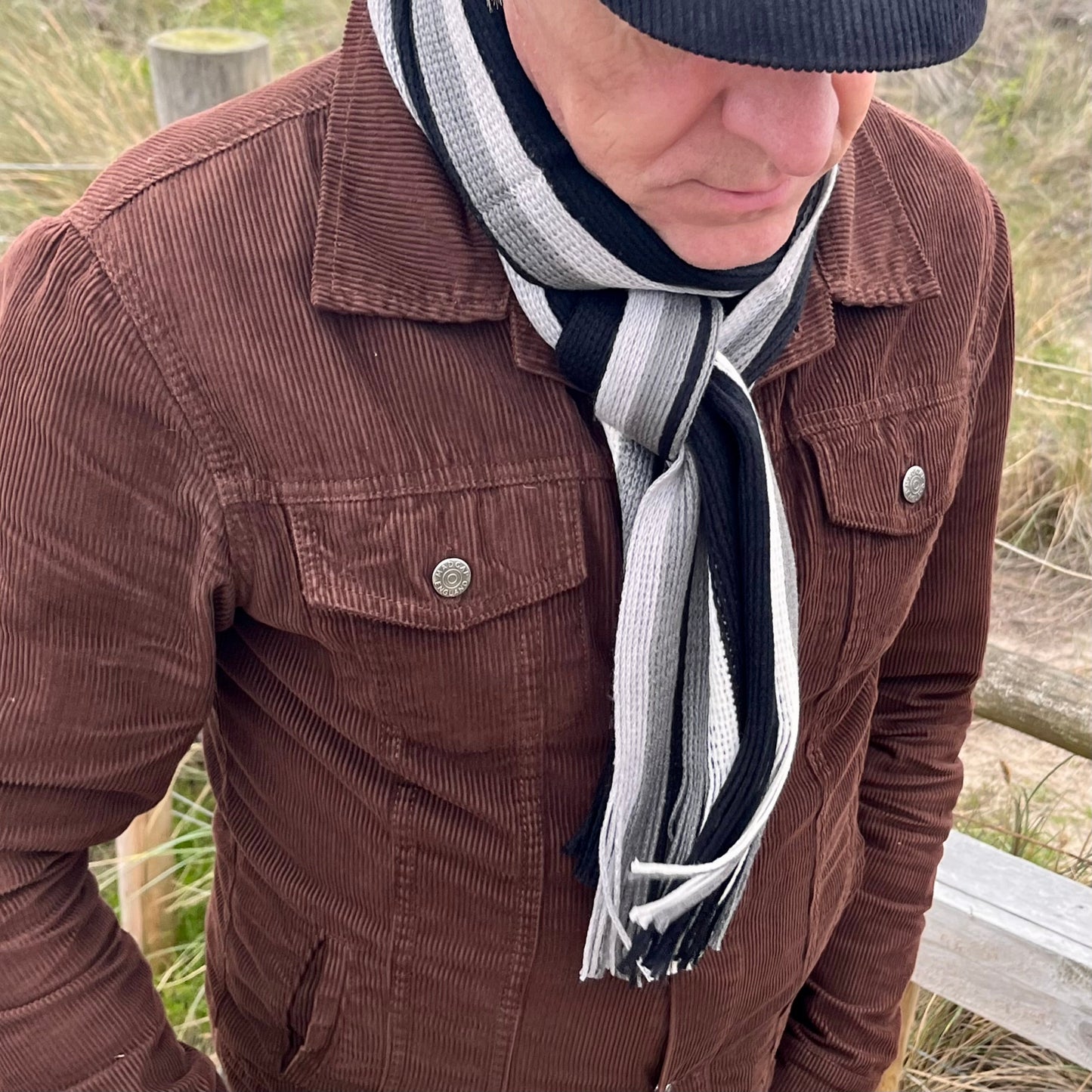 Sideline Collection - Light Retro Stripe Scarf - Hollis - Black
