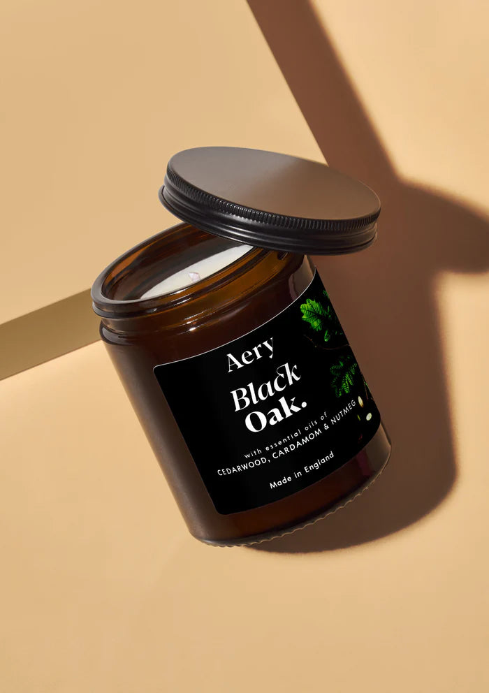 Aery Black Oak Scented Jar Candle- Cedarwood Cardamom and Nutmeg