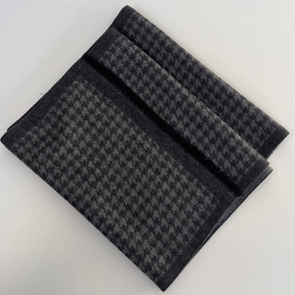 The Quiet Thread Collection - Ashcroft - Grey