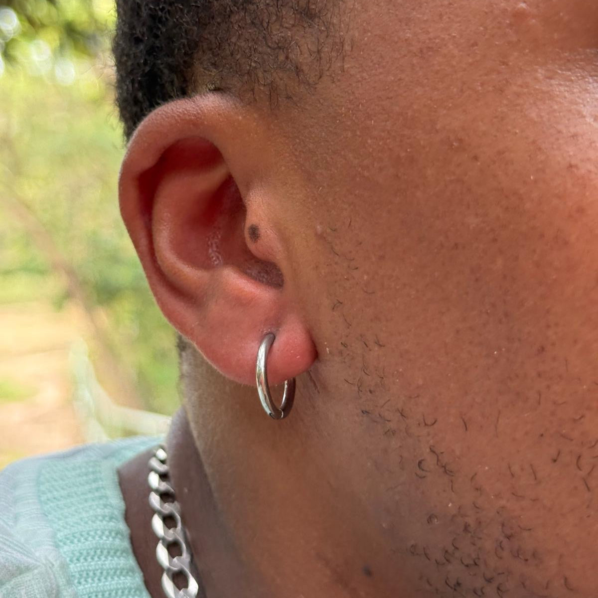 Sons Gifting Ltd - Stainless Steel Hoops - Black & Silver