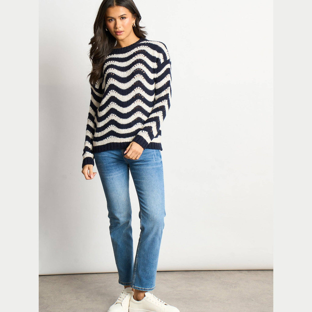 Wave Stripe Scalloped Italian Wool Blend Jumper in Cream/Navy Blue - One-size (UK 8-18)