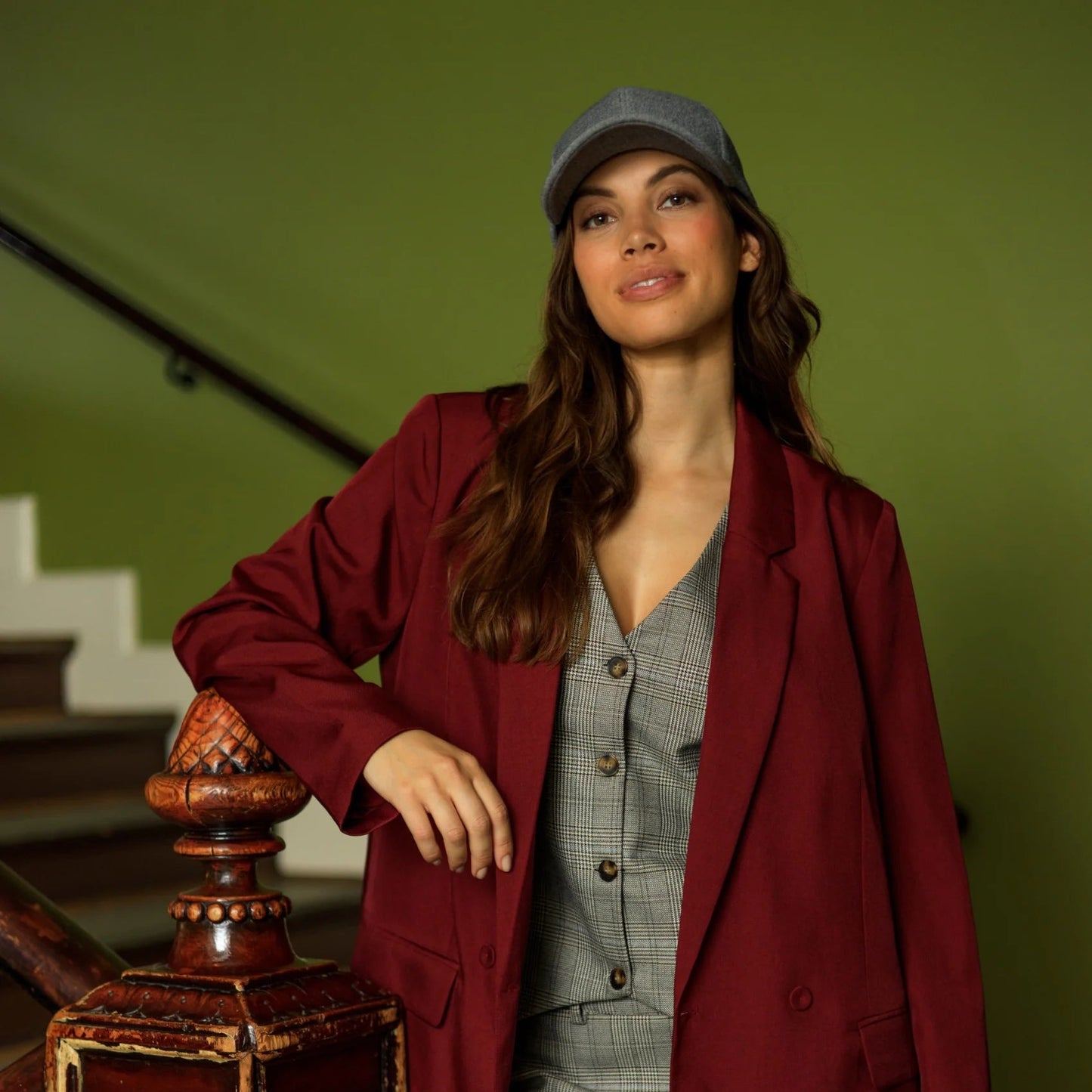 Black Colour Tanya Cap - Dark Grey