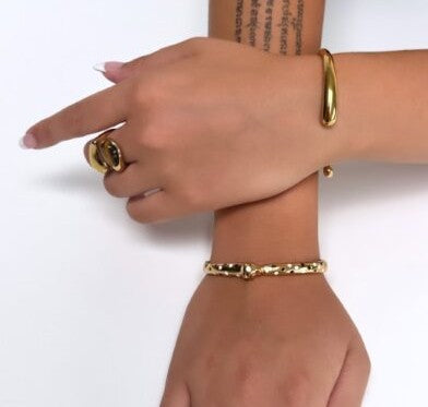 Black Flamingo - Siren Bracelet - Gold