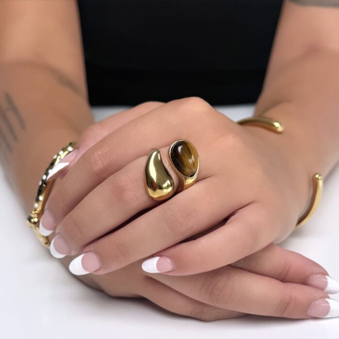 Black Flamingo - Tiger Ring